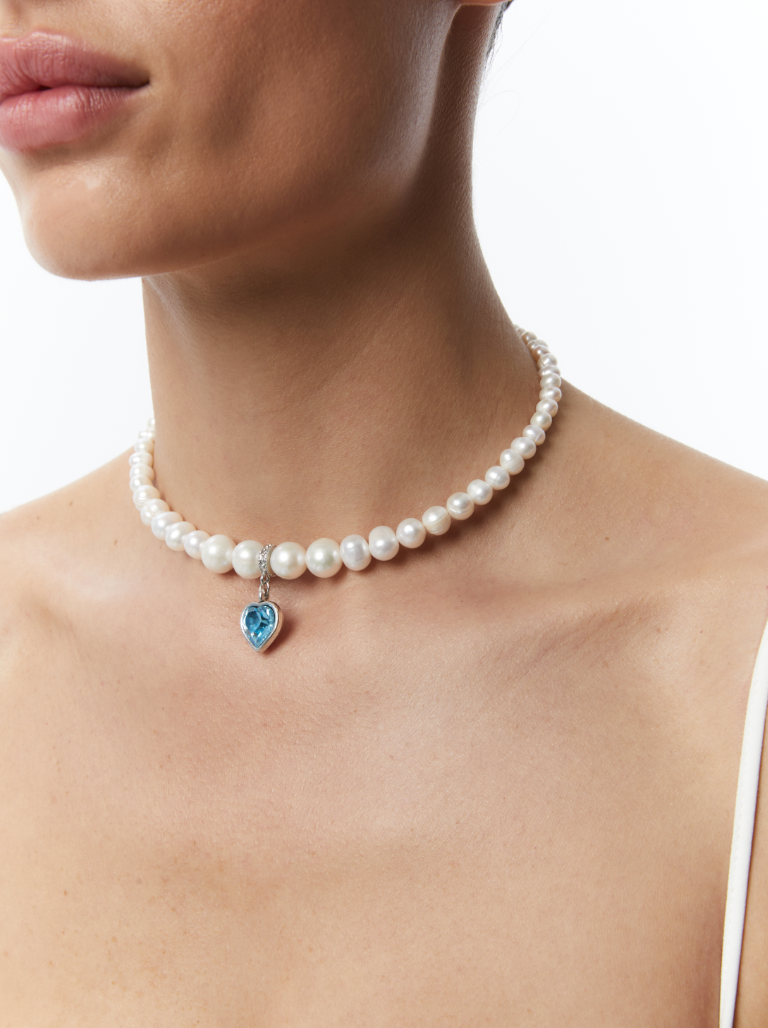 Grains de Verre - "PEARLS CHOKER" WITH BLUE HEART SILVER