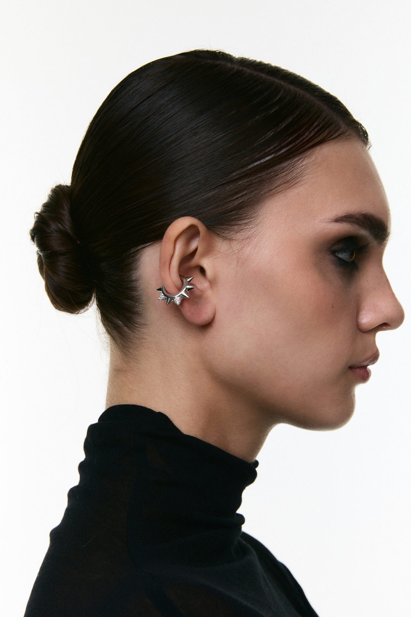 Grains de Verre - "THE THORN" Cuff Silver